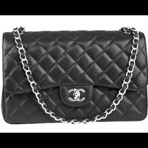 Chanel double flap classic jumbo shoulder bag